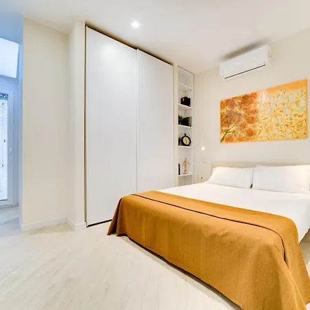Luxury, Large Flat With Terrace On Vatican Walls 아파트 *