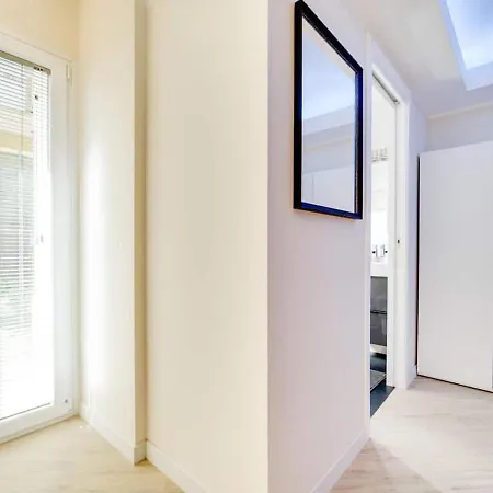 Luxury, Large Flat With Terrace On Vatican Walls 아파트