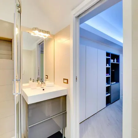 아파트 Luxury, Large Flat With Terrace On Vatican Walls *