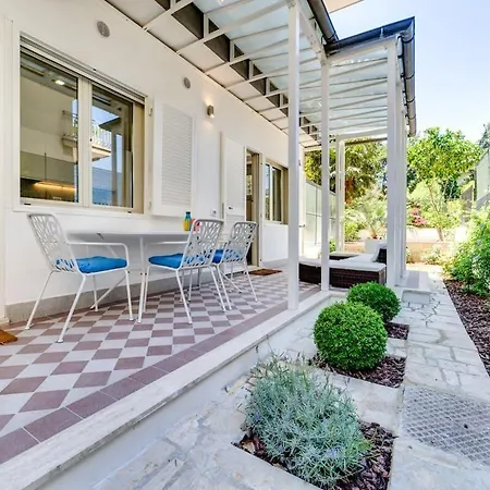 Luxury, Large Flat With Terrace On Vatican Walls 아파트 로마